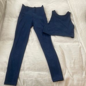 Athleta workout set size xxs bottoms and xs top